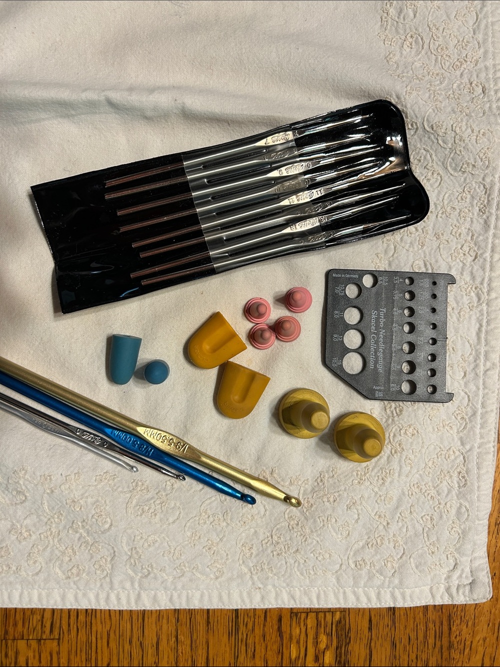 Assorted Crochet Hooks and Knitting Accessories - Blue, Gold, Yellow, Pink